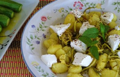 Gnocchi me kolokythakia kai rikota